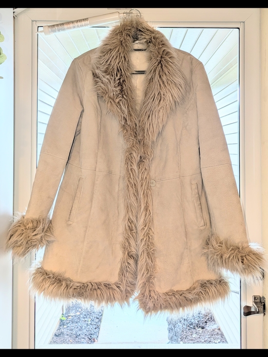 Wilsons Leather Jackets & Blazers - Women's Faux Shearling Trim Coat - Light Taupe